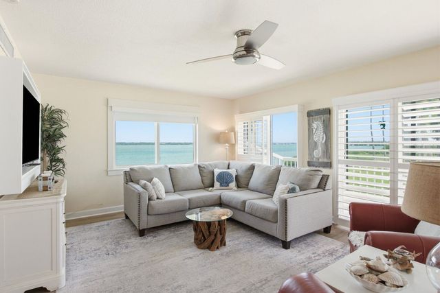 1401 GULF BOULEVARD 216, Clearwater Beach, FL 33767
