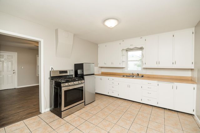 2103 N Jefferson Avenue, Springfield, MO 65803