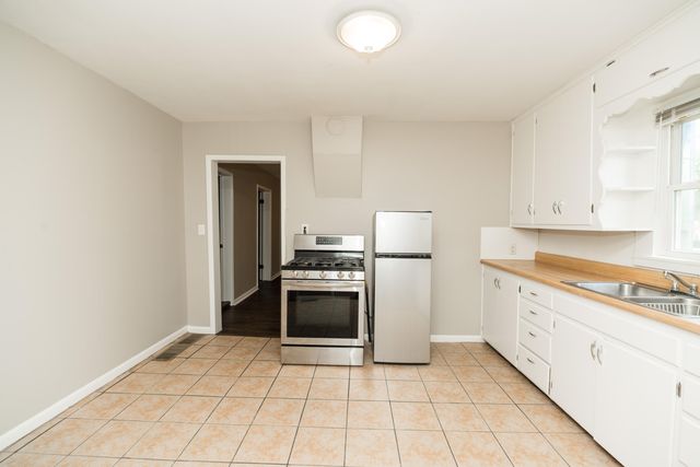2103 N Jefferson Avenue, Springfield, MO 65803