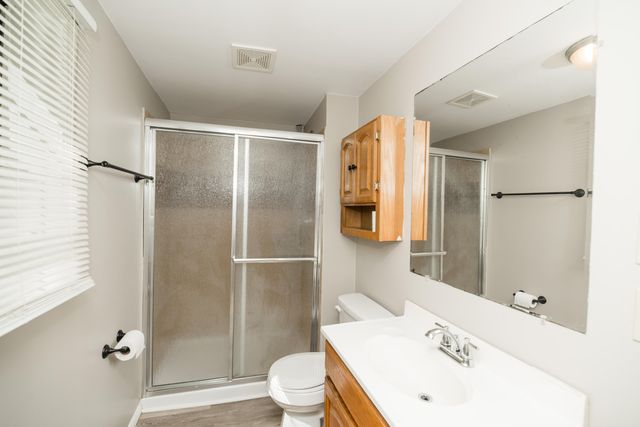 2103 N Jefferson Avenue, Springfield, MO 65803
