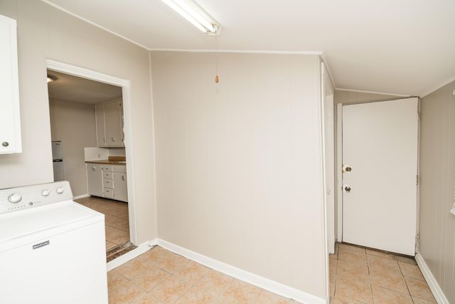 2103 N Jefferson Avenue, Springfield, MO 65803