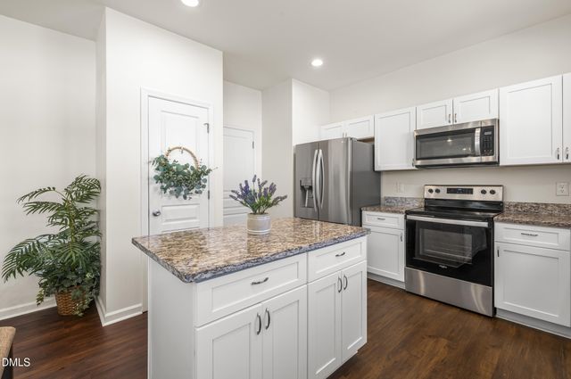 82 Green Willows Drive, Clayton, NC 27527
