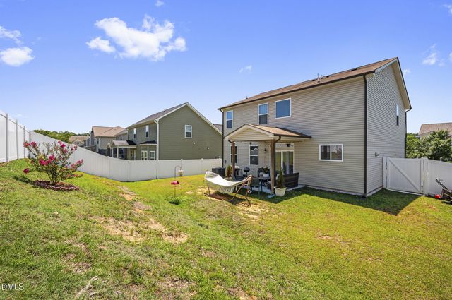82 Green Willows Drive, Clayton, NC 27527