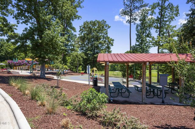 82 Green Willows Drive, Clayton, NC 27527