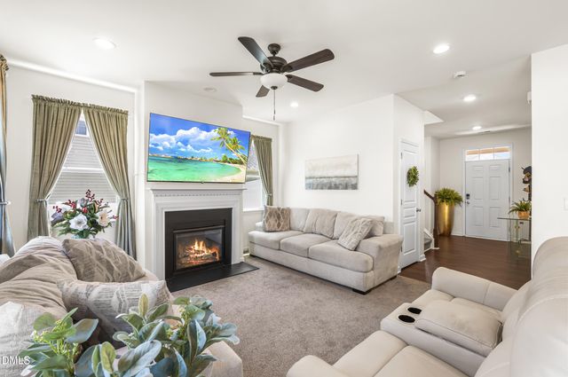 82 Green Willows Drive, Clayton, NC 27527