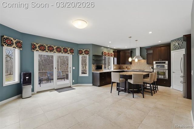 10487 Piedmont Drive, Brighton, MI 48114