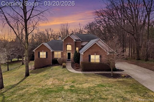 10487 Piedmont Drive, Brighton, MI 48114