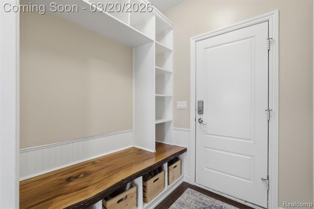 10487 Piedmont Drive, Brighton, MI 48114