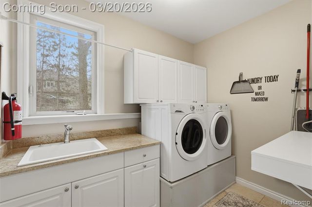 10487 Piedmont Drive, Brighton, MI 48114