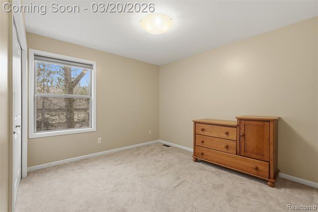 10487 Piedmont Drive, Brighton, MI 48114