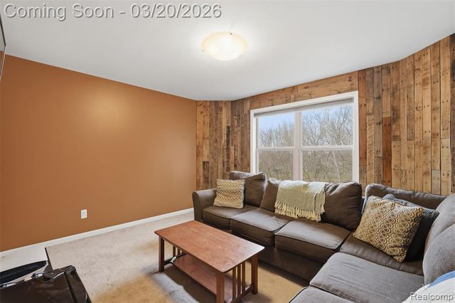 10487 Piedmont Drive, Brighton, MI 48114