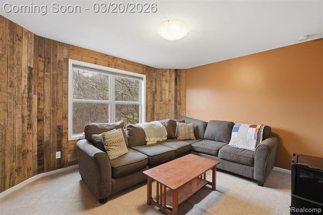 10487 Piedmont Drive, Brighton, MI 48114