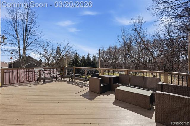 10487 Piedmont Drive, Brighton, MI 48114