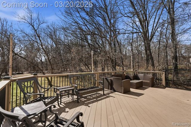 10487 Piedmont Drive, Brighton, MI 48114