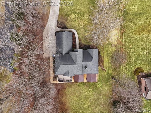 10487 Piedmont Drive, Brighton, MI 48114