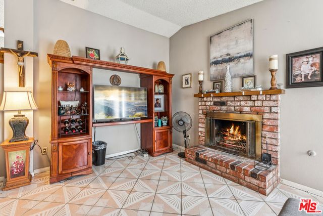 6731 30th Street, Jurupa Valley, CA 92509