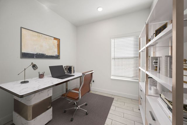 2081 Wildflower Drive, Centerton, AR 72719