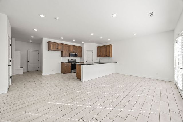 2081 Wildflower Drive, Centerton, AR 72719