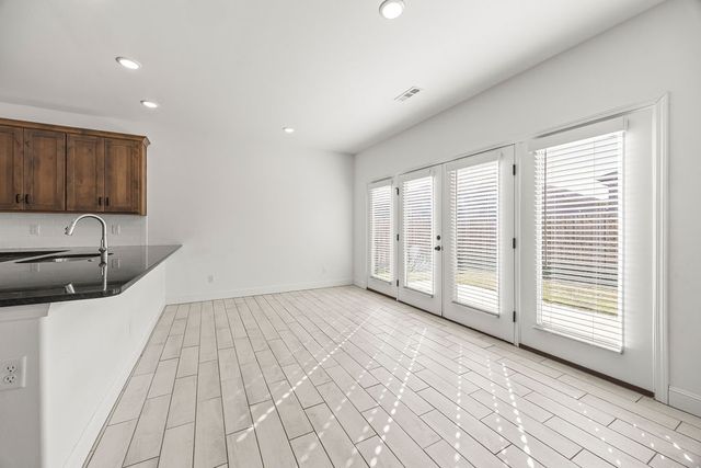 2081 Wildflower Drive, Centerton, AR 72719