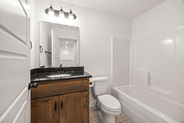 2081 Wildflower Drive, Centerton, AR 72719