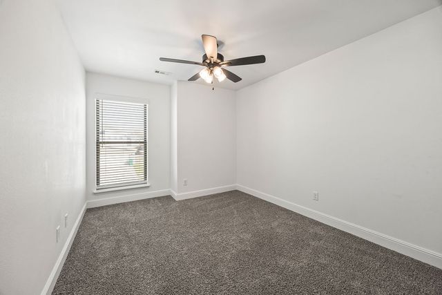 2081 Wildflower Drive, Centerton, AR 72719