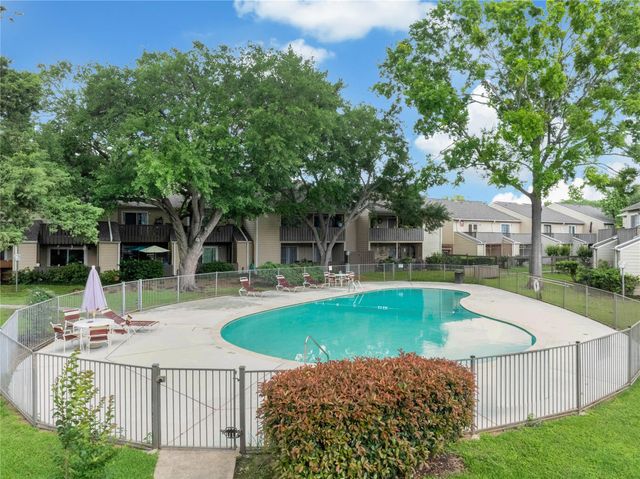 5005 Georgi Lane 155, Houston, TX 77092