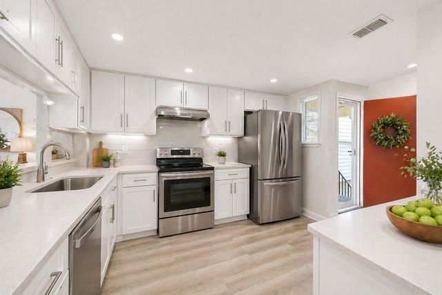 5005 Georgi Lane 155, Houston, TX 77092