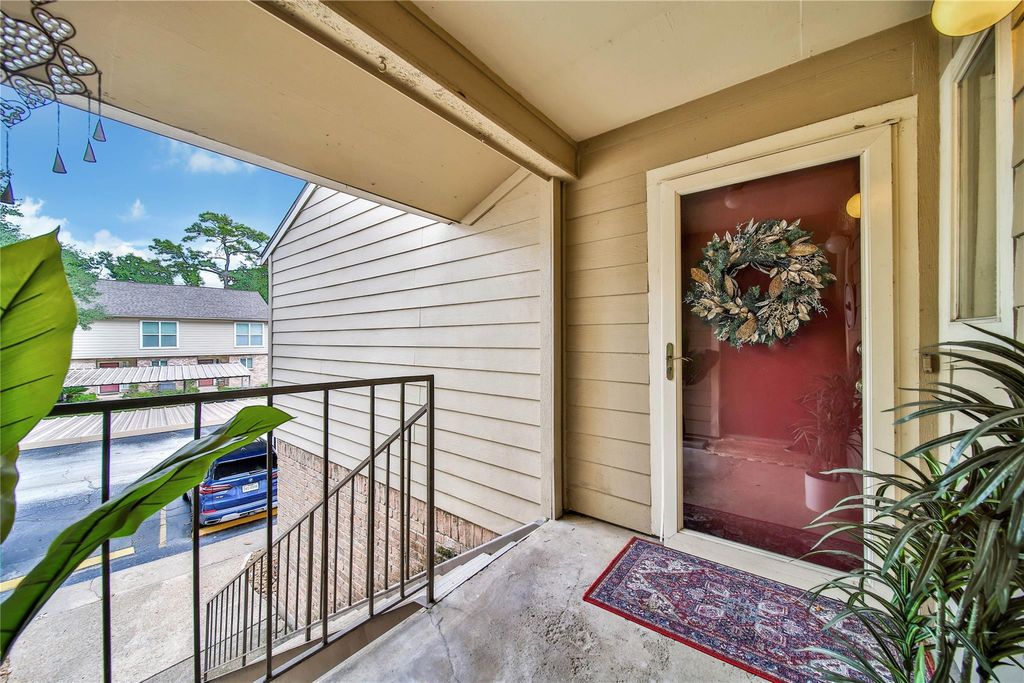 5005 Georgi Lane 155, Houston, TX 77092