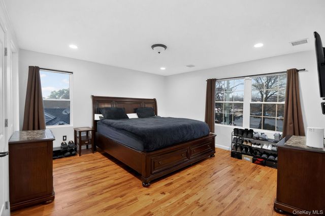 1878 Lake Drive W, Baldwin, NY 11510