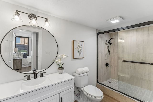 7701 Wurzbach Rd Apt 901, San Antonio, TX 78229