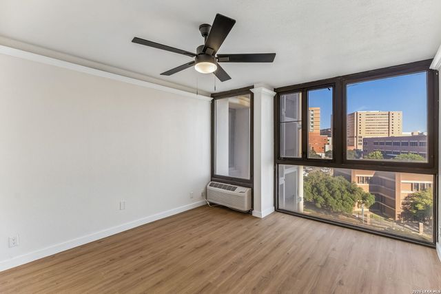 7701 Wurzbach Rd Apt 901, San Antonio, TX 78229