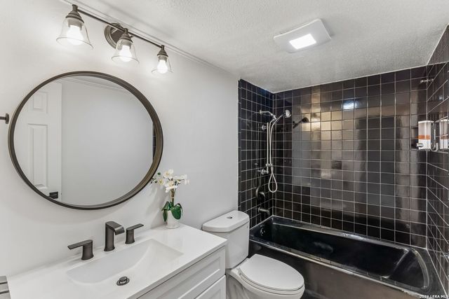 7701 Wurzbach Rd Apt 901, San Antonio, TX 78229
