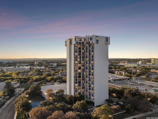7701 Wurzbach Rd Apt 901, San Antonio, TX 78229