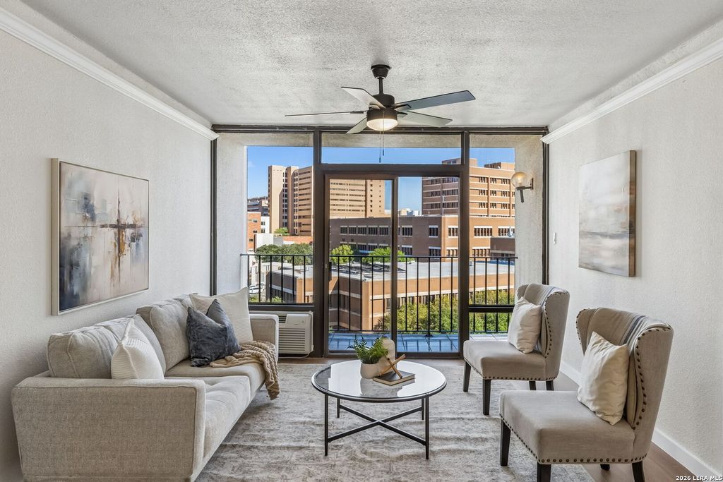 7701 Wurzbach Rd Apt 901, San Antonio, TX 78229