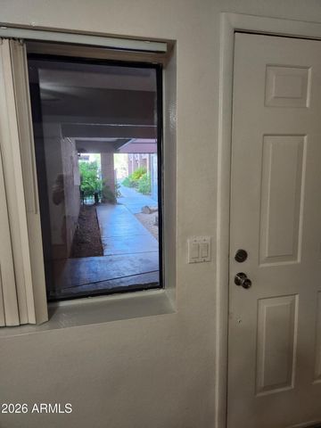17 E RUTH Avenue 122, Phoenix, AZ 85020