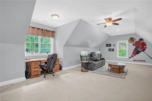 7821 Charles Place Drive, Kernersville, NC 27284