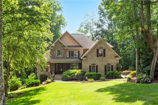 7821 Charles Place Drive, Kernersville, NC 27284