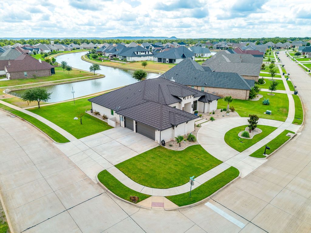 6343 Weatherby Road, Granbury, TX 76049 — photo 3