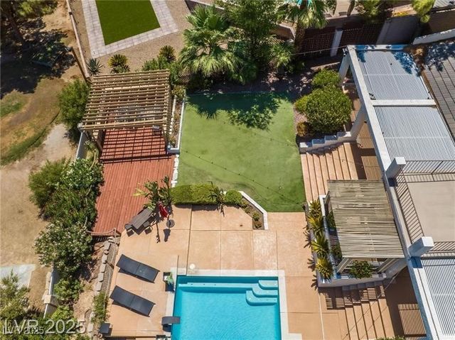 3003 La Mesa Drive, Henderson, NV 89014