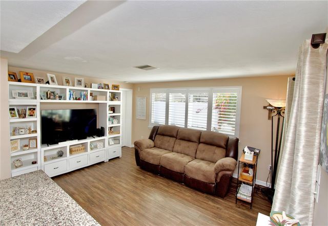 4221 TALL OAK LANE, New Port Richey, FL 34653