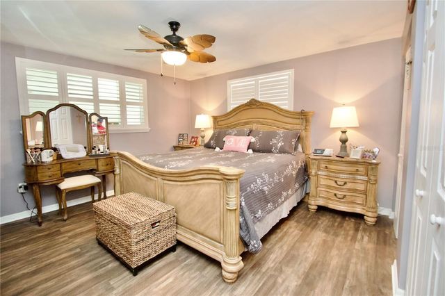 4221 TALL OAK LANE, New Port Richey, FL 34653