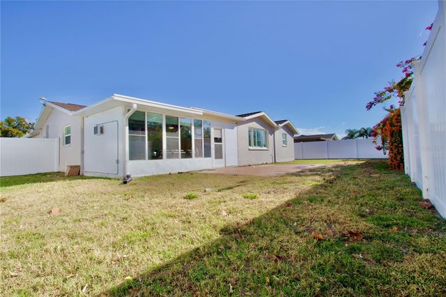 4221 TALL OAK LANE, New Port Richey, FL 34653