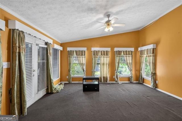 1315 Oakengate Drive, Stone Mountain, GA 30083