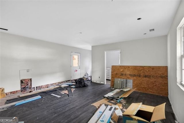 1315 Oakengate Drive, Stone Mountain, GA 30083