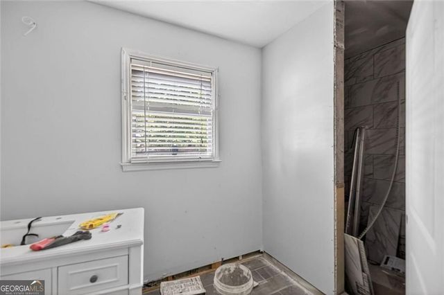 1315 Oakengate Drive, Stone Mountain, GA 30083