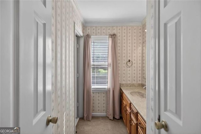 1315 Oakengate Drive, Stone Mountain, GA 30083