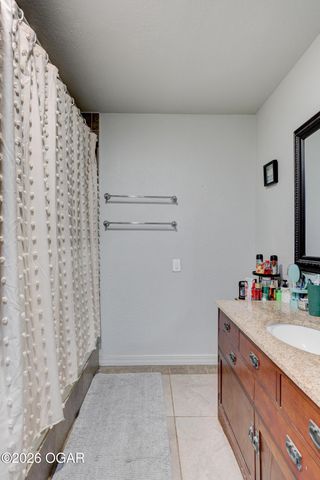 3224 W Junge Boulevard, Joplin, MO 64801