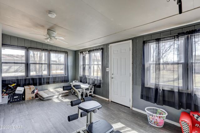 3224 W Junge Boulevard, Joplin, MO 64801