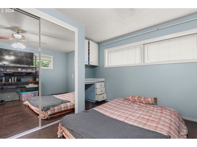 7575 Sw GREENWOOD Dr, Portland, OR 97223
