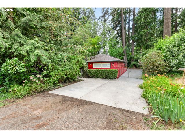 7575 Sw GREENWOOD Dr, Portland, OR 97223